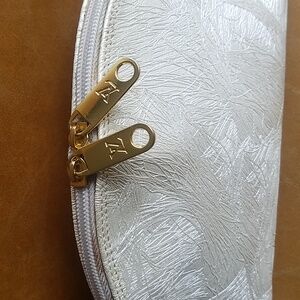 RARE Louis Vuitton Vintage Textured Cosmetic Pouch Clutch Bag